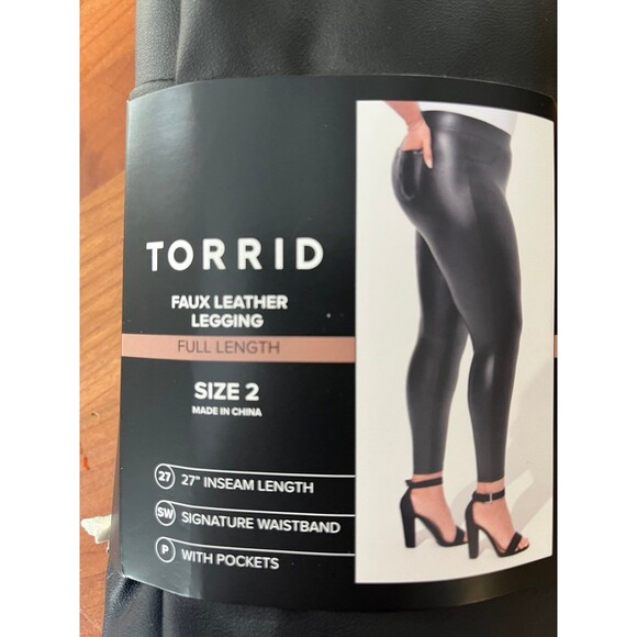 Torrid Size 2 Full Length Faux Leather Leggings With Pockets NIP - Picture 2 of 3